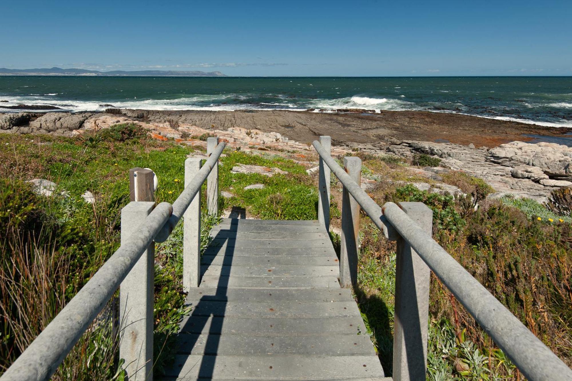 49 Whalerock Apartment Hermanus Exterior photo